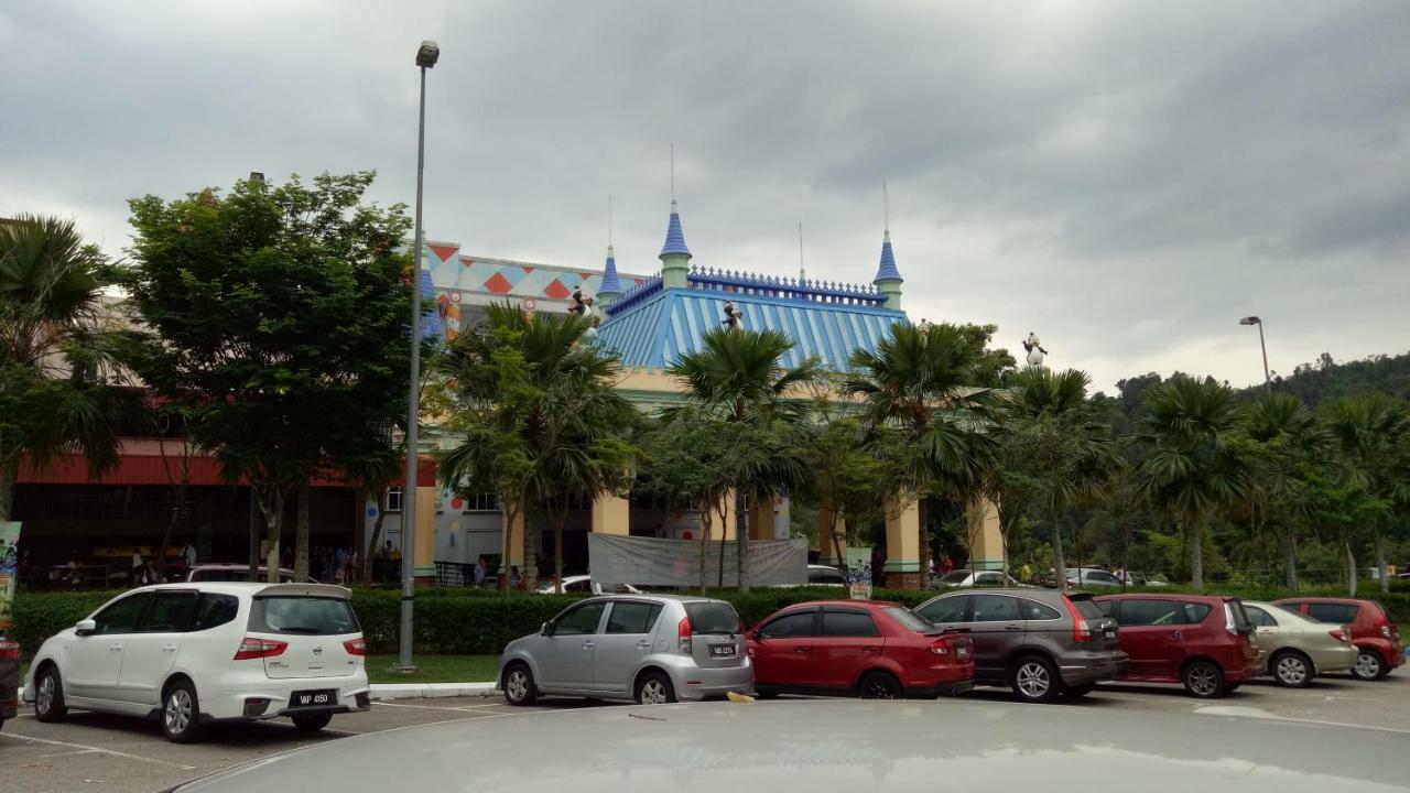 Gambang Homestay Banglomuslim 关丹 外观 照片